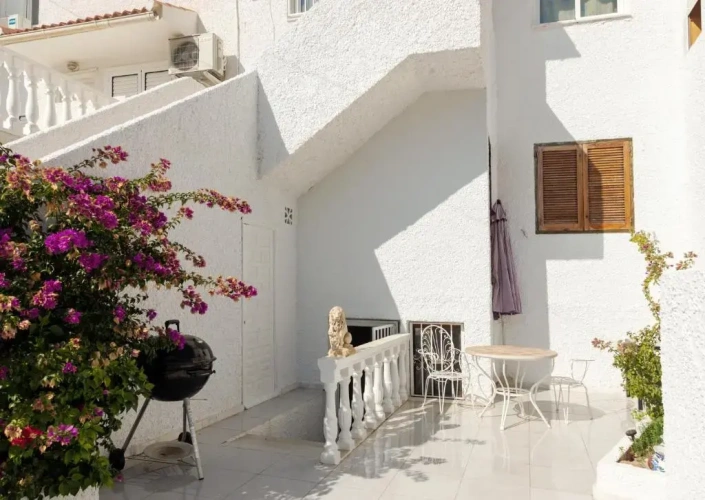 1 Bedroom Cottage