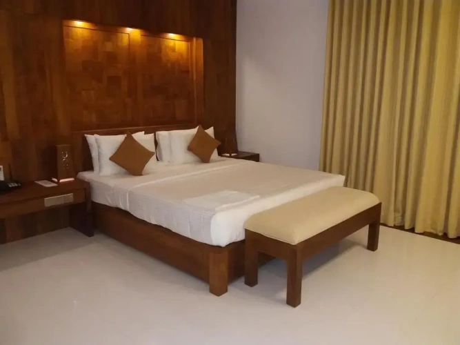 Deluxe Double room with balcony and with sea view