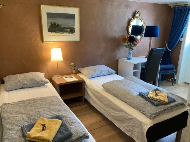 Garden Apartment in Gol