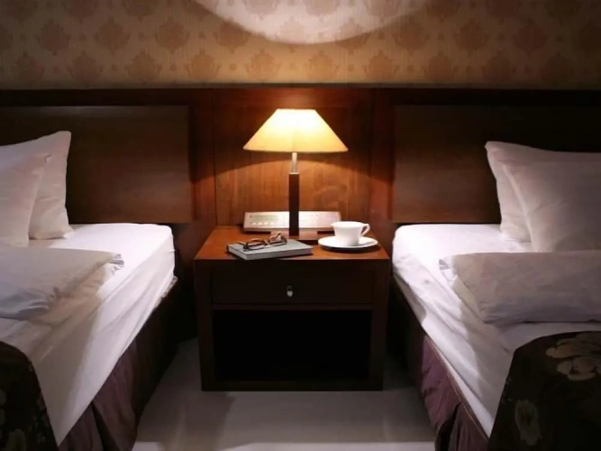 Standard Twin room with balcony