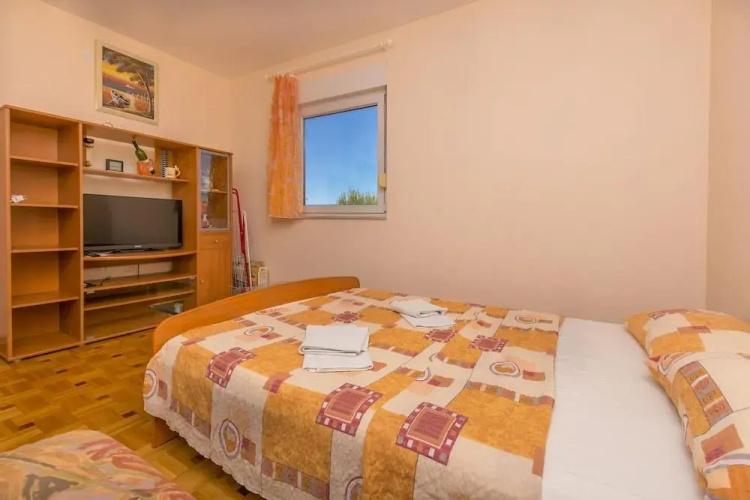 Apartment Mario