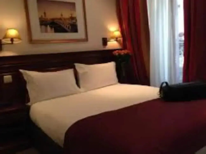 Emergence Djouda Hotel