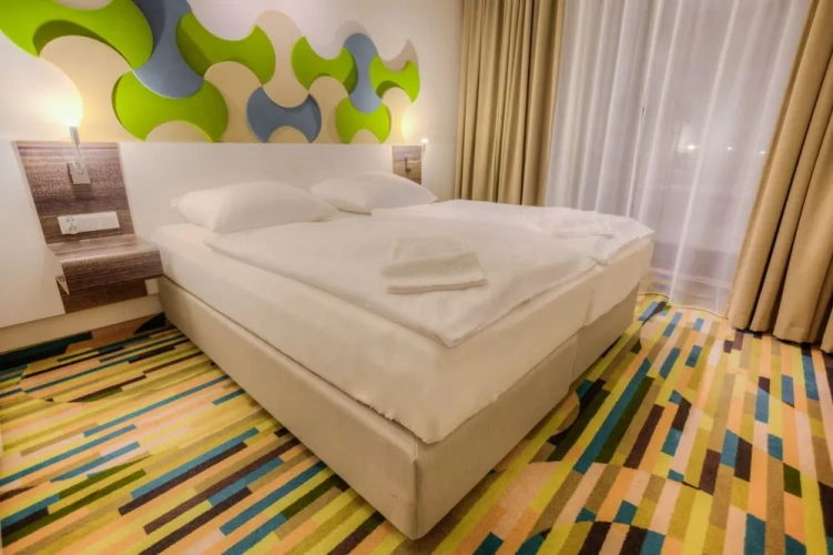 1 Bedroom Luxury Double Apartment with partial sea view