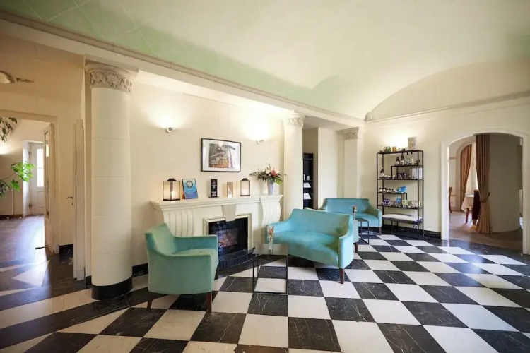 ahead burghotel