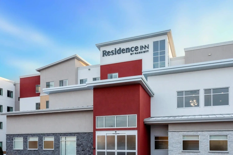 1 Bedroom Suite