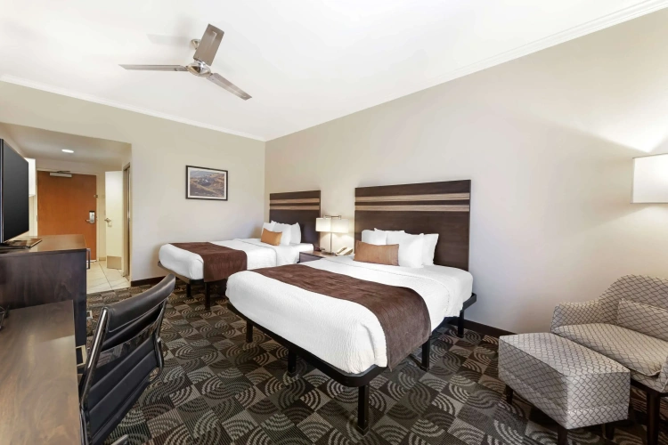 Standard Quadruple room