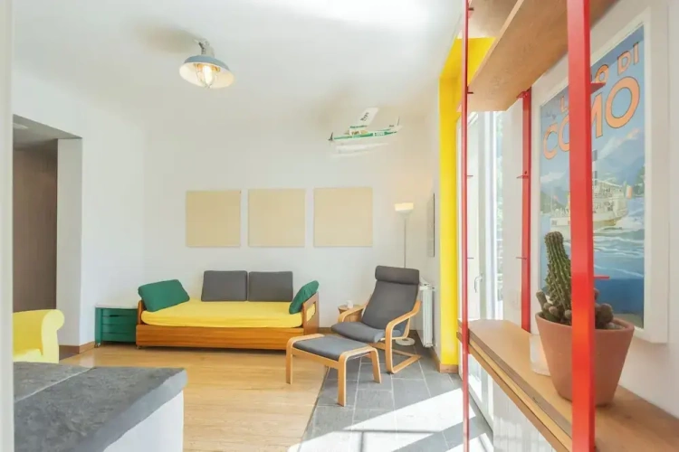 2 Bedrooms Apartment