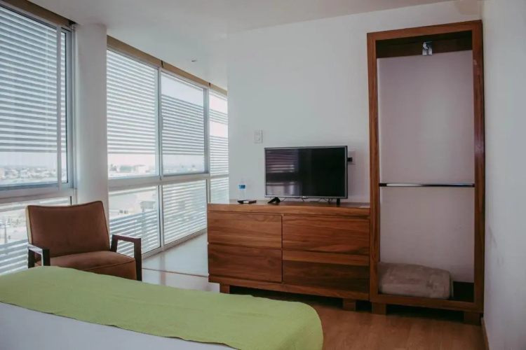 Millenium Plaza & Suites
