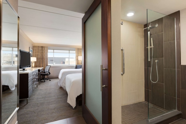 Hilton Philadelphia City Avenue photo 14