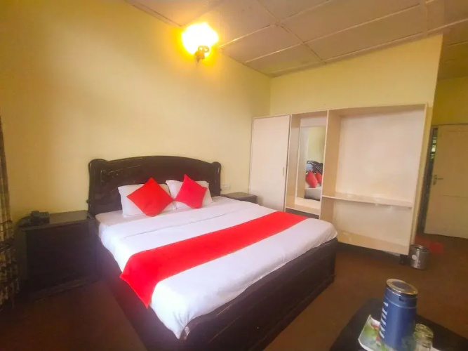 Hotel Surya Resort