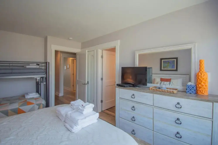 640 Newhaven