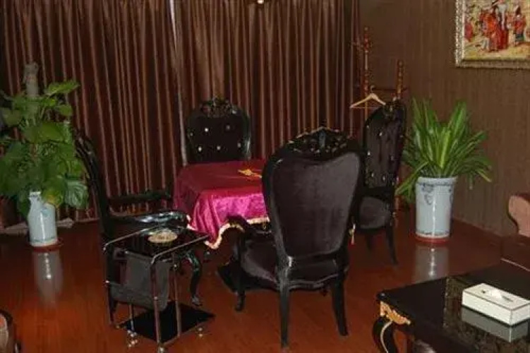 Hefei HaoXin Holiday Hotel