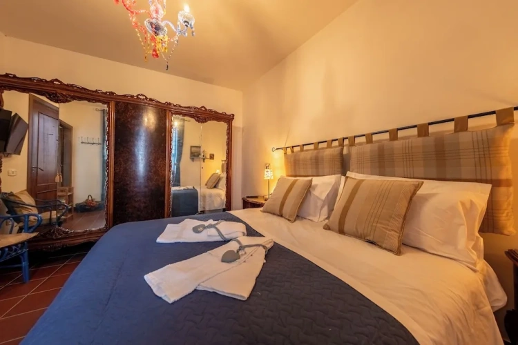 1 Bedroom Comfort room