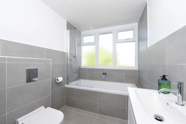 2 Bedrooms Family Apartment