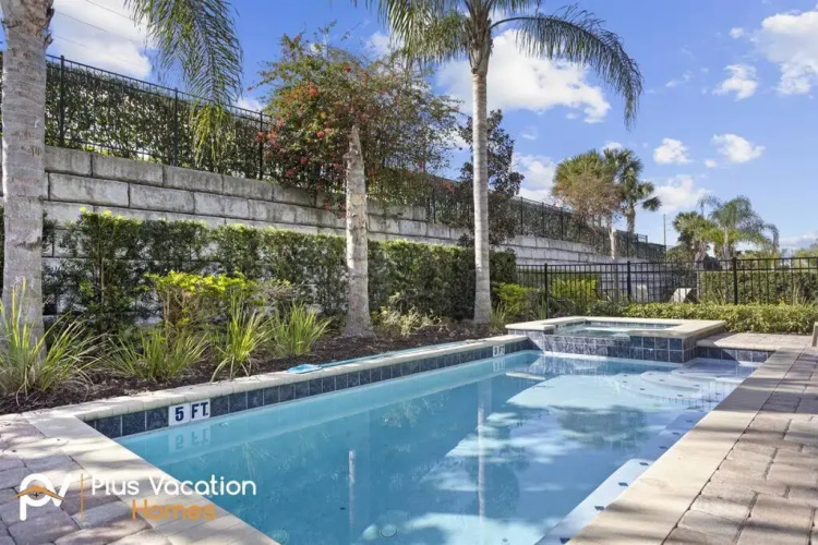 320-Luxury Villa w POOL&Hot Tub