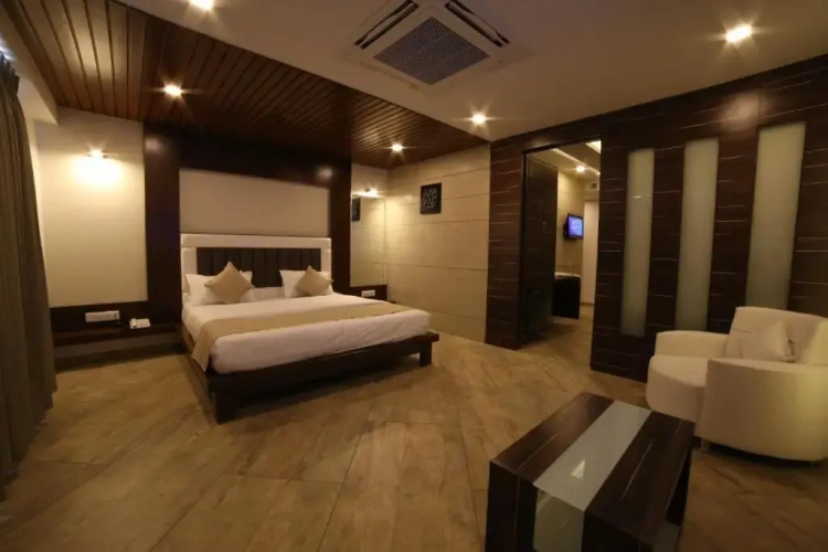Suite with view