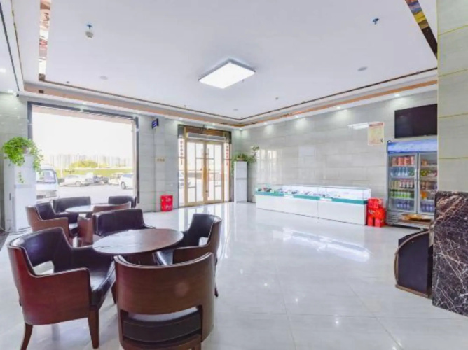 Minghu Hotel