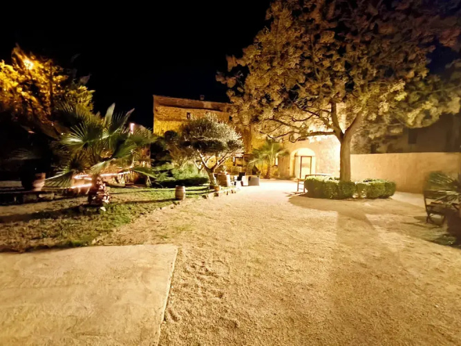 Mas de Castille Guest House