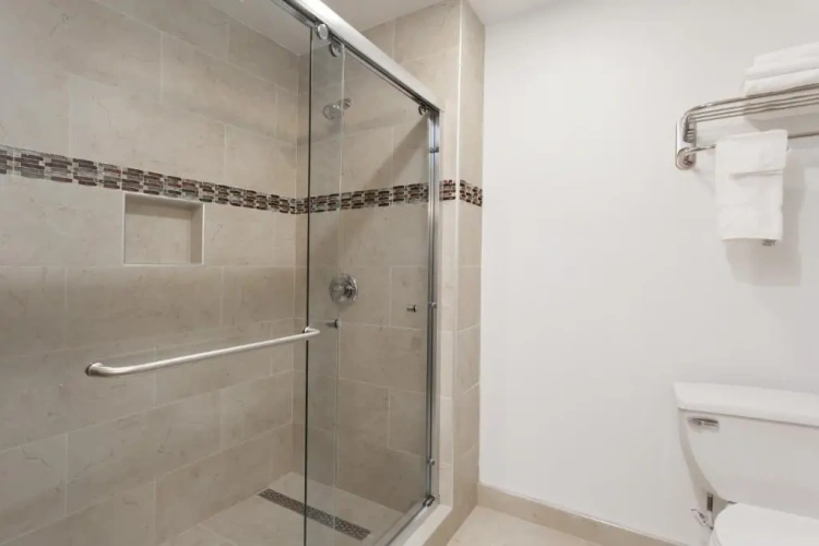 Quadruple Suite