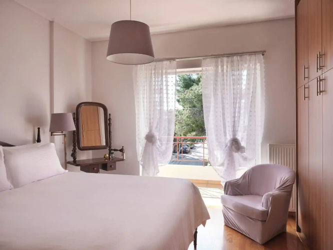 Evis Voula Home