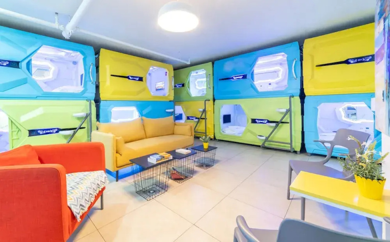 Capsule Inn