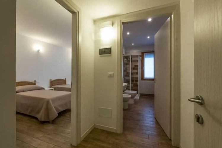Standard Twin room with view