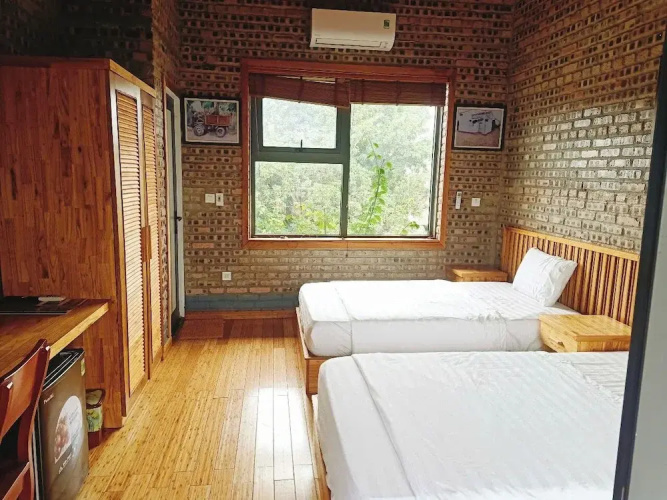 Duong Lam Village