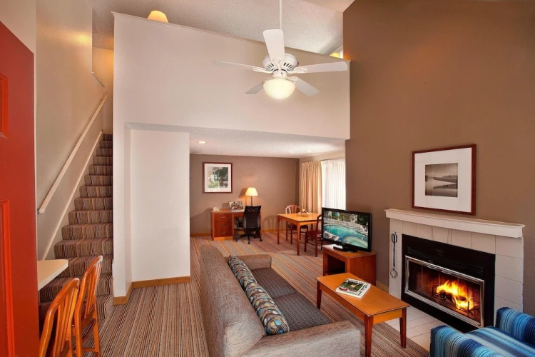 1 Bedroom Standard Penthouse room