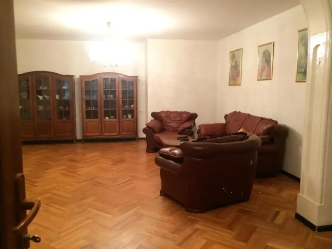 Wine Garden Apartment