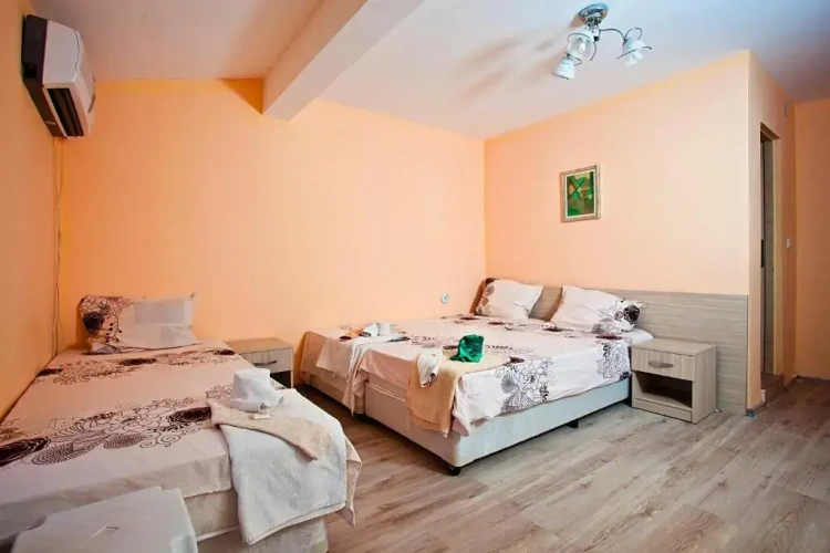 Comfort Triple room