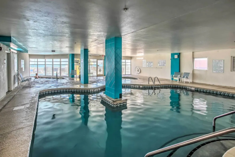 Oceanfront North Myrtle Beach Gem: Pools Access!