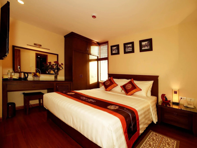 Centre Point Hanoi Hotel