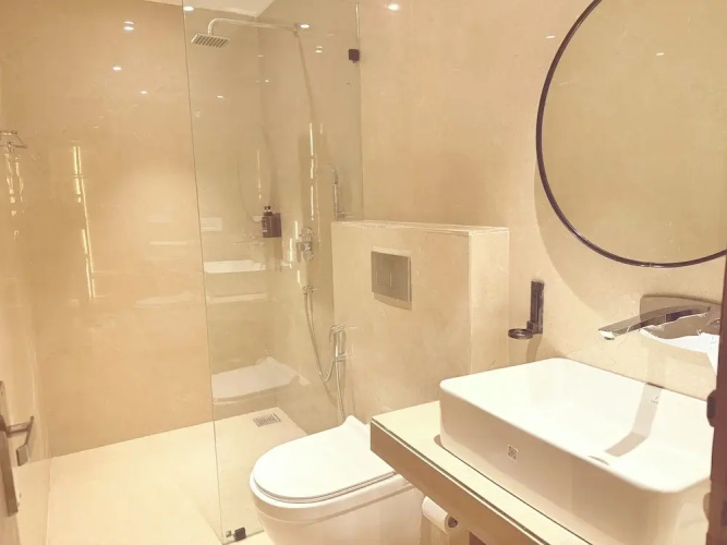 Lush Premier Hotel