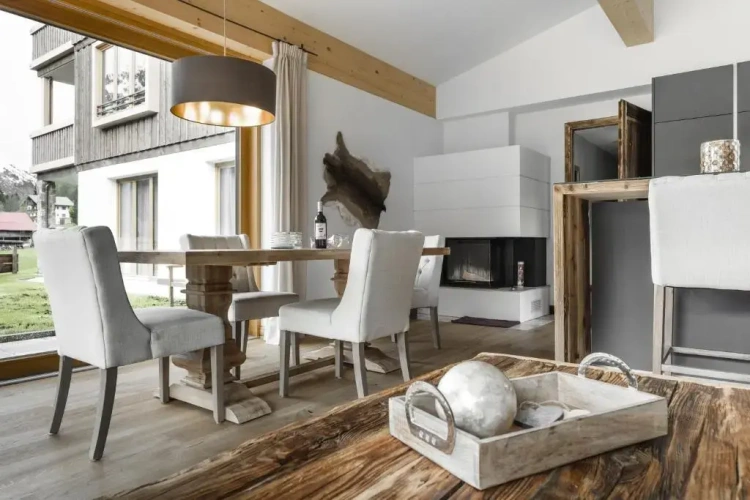 2 Bedrooms Double Apartment with mountain view