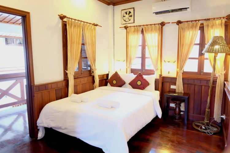 Standard Double room with balcony