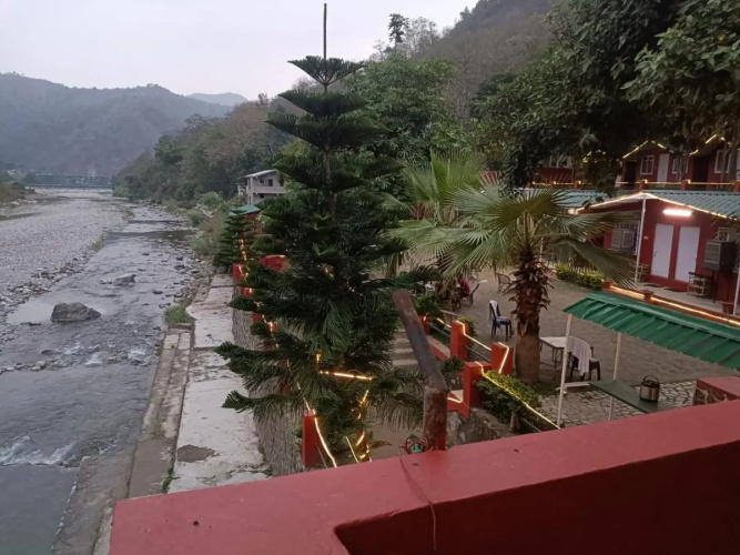 Euphoric Hostel