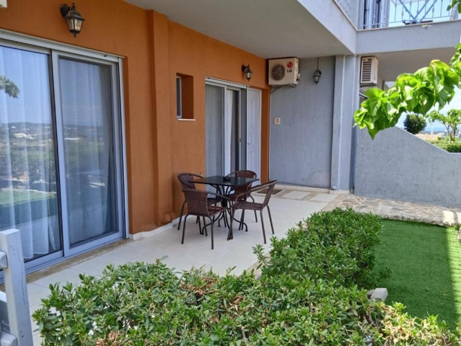 Apartment with sea view