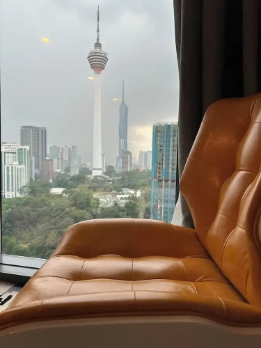 Luxury Double Suite with city view
