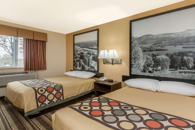 Quadruple Suite