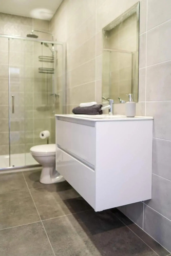 Bridge Inn Studio Apartments