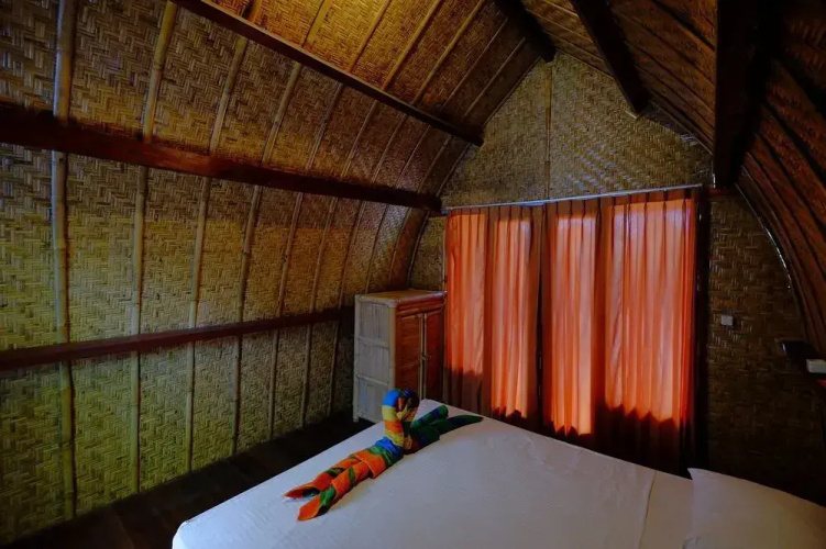 Deep House Bungalows