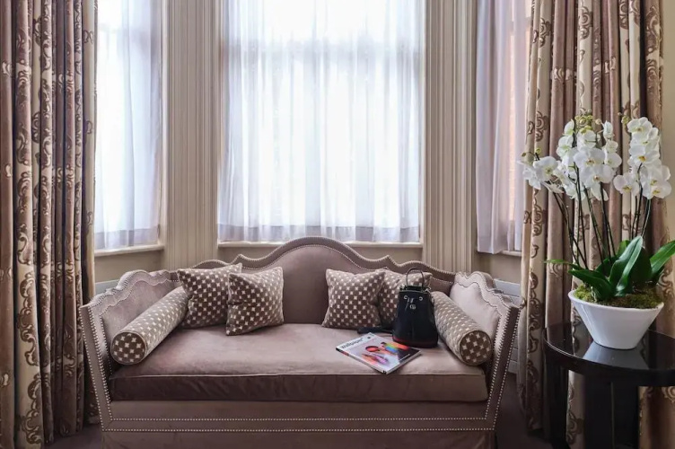 Sloane Club Hotel