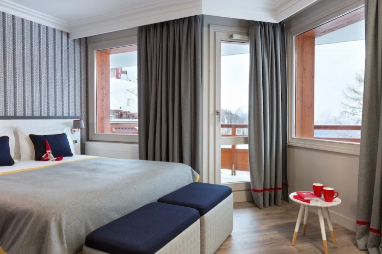 Superior room with balcony