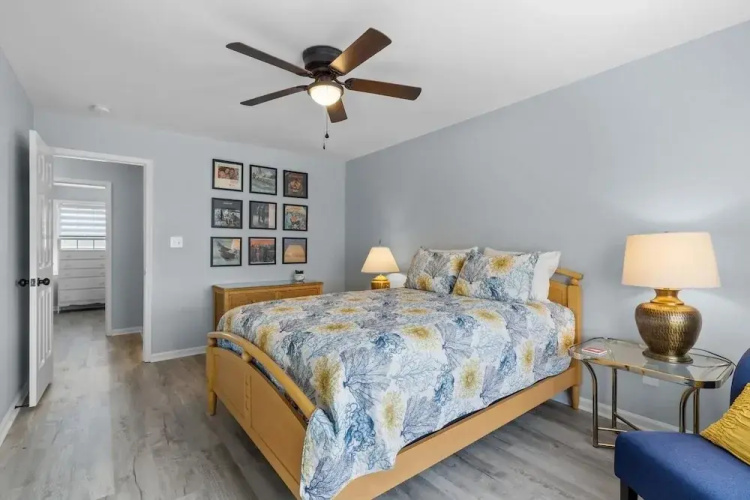 Anchors Away Unit 1 2 Bedroom Duplex by RedAwning