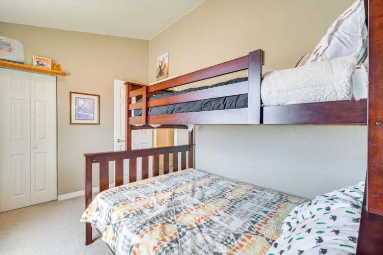 Inviting Great Falls Home w/ Wraparound Deck!