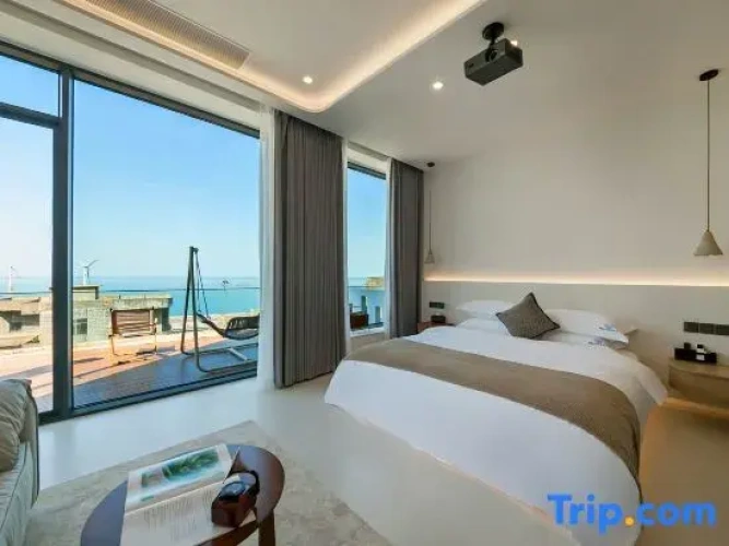 Standard Double room with balcony and with sea view