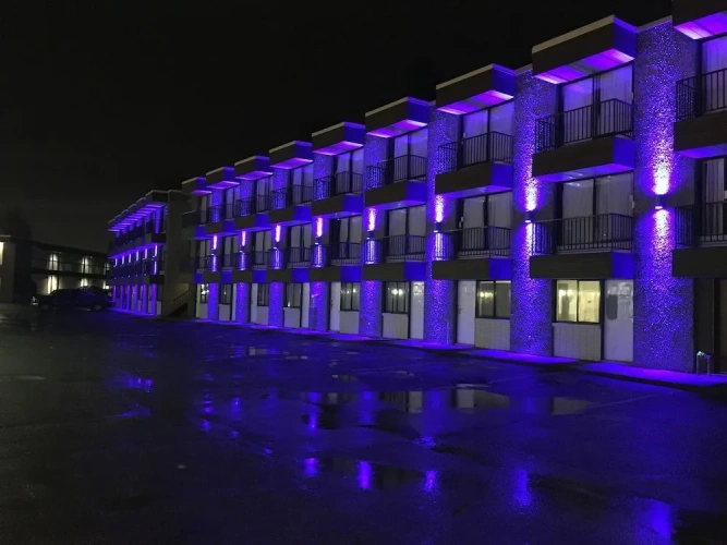 North Star Inn & Suites