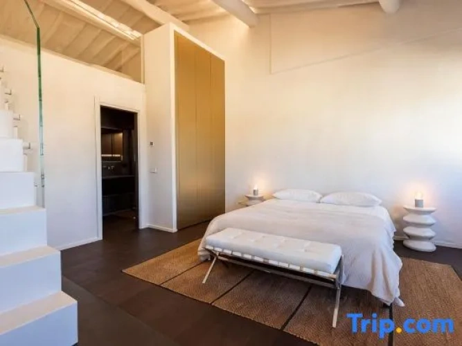 3 Bedrooms Double Apartment