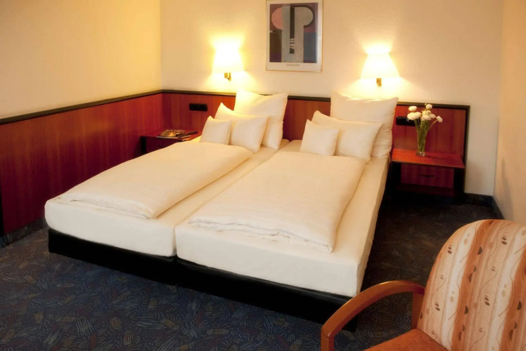 Advantage Hotel