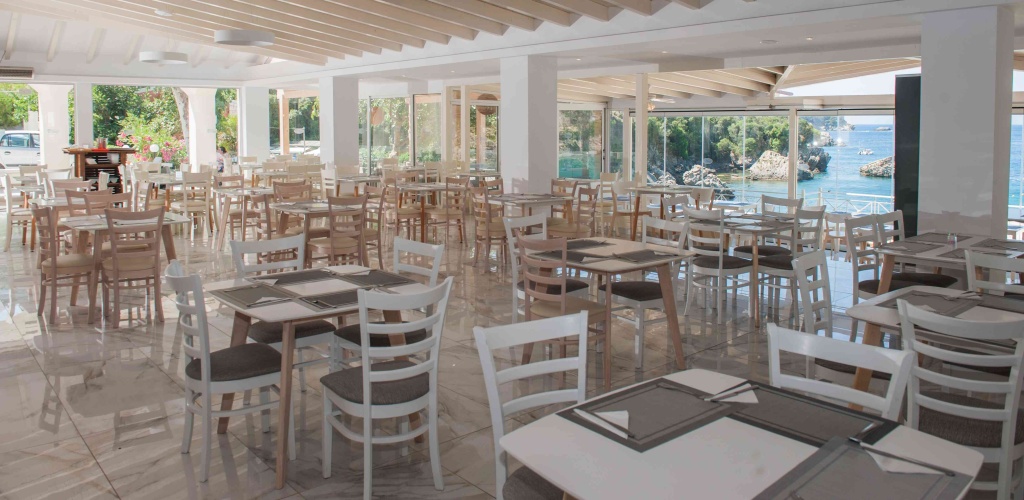 Blue Princess Beach Hotel And Suites photo 21